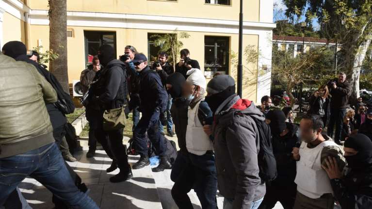 Βαρύτατες κατηγορίες για τρομοκρατία σε βάρος των 9 Κούρδων