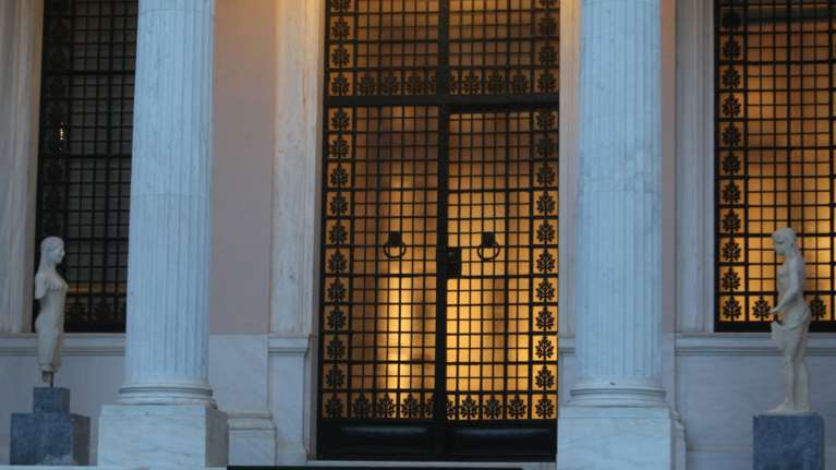 Από τις πληγές της Αραβίας στους "αριστερούς" πλειστηριασμούς