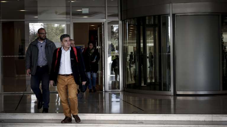 Ξεθωριάζουν οι &quot;κόκκινες&quot; γραμμές για να κλείσει η αξιολόγηση