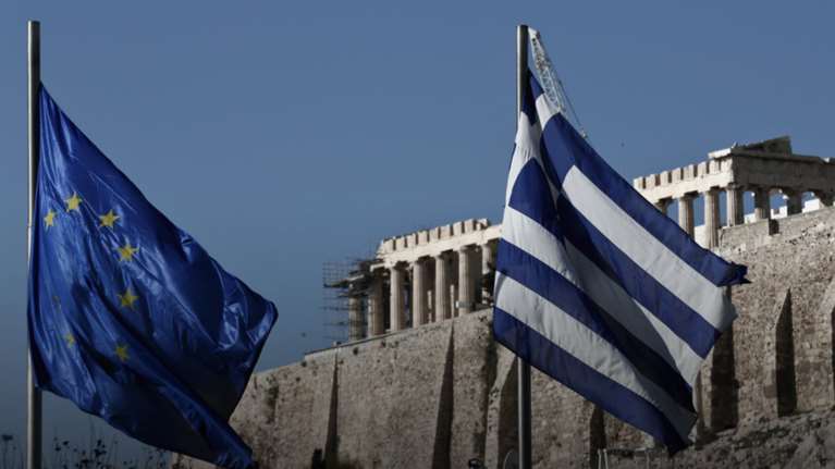 Γερμανικός Τύπος: Παρά τα πλεονάσματα, το έλλειμμα εμπιστοσύνης παραμένει