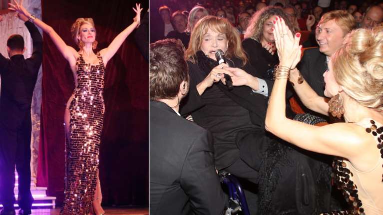 Συγκίνηση στο Broadway: Διέκοψαν &amp; έδωσαν μικρόφωνο στη Χρονοπούλου [video]