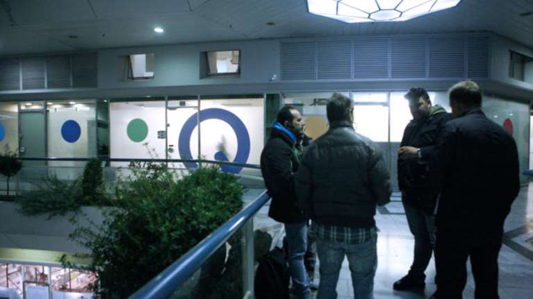 Ανάληψη ευθύνης για την επίθεση στα γραφεία του εξάδελφου Τσακαλώτου