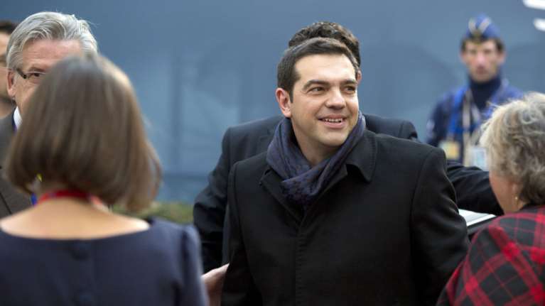 «Σνομπάρει» τώρα το QE ο Τσίπρας: Δεν είναι τόσο κρίσιμο