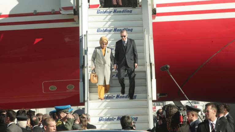 Στο επίκεντρο των διεθνών ΜΜΕ η επίσκεψη Ερντογάν στην Αθήνα