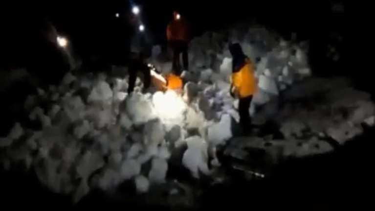 Τραγωδία στον Ολυμπο: Το βίντεο με την επιχείρηση της πυροσβεστικής