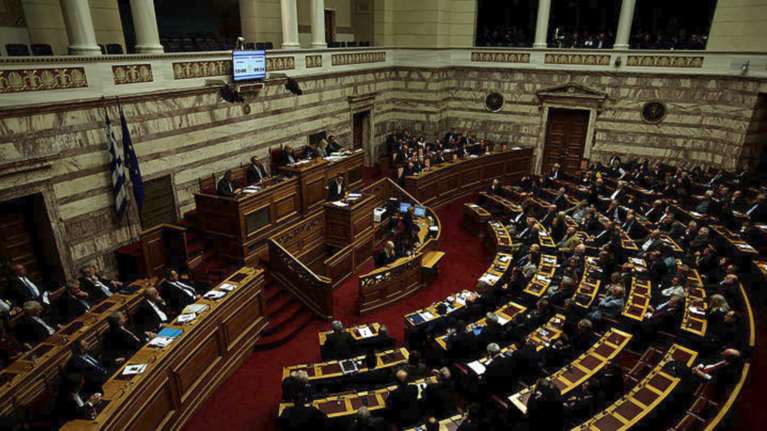 Ξεκινά στη Βουλή η μάχη του προϋπολογισμού για το 2018