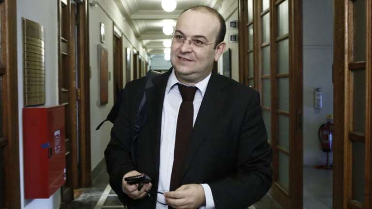 Λιάκος: Ανεξάρτητη από το Μνημόνιο η πώληση μονάδων της ΔΕΗ