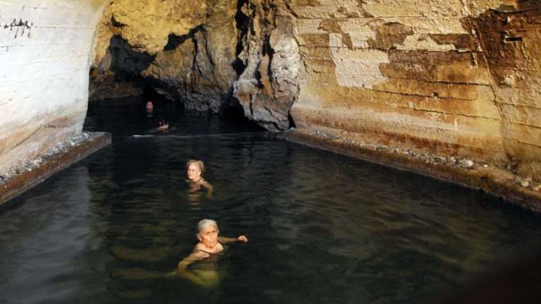 Ποιοι μπορούν να ωφεληθούν από το Πρόγραμμα Κοινωνικού-Ιαματικού τουρισμού