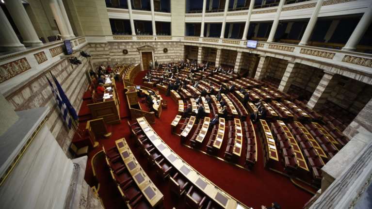 Νέα κόντρα για το Πόθεν Εσχες της Μαρέβας Μητοτάκη