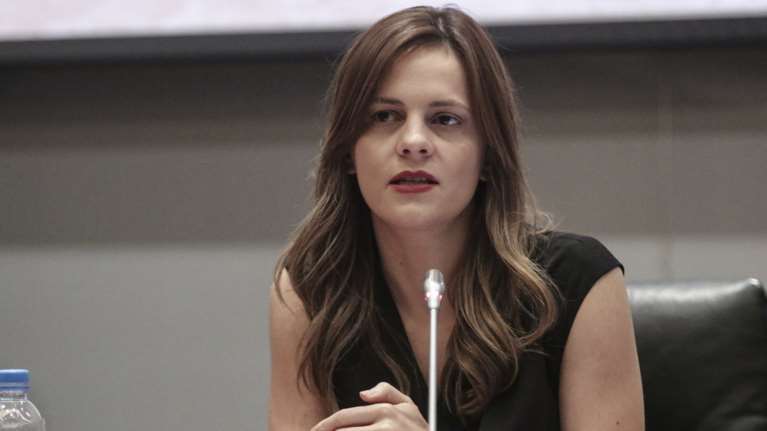 Η ανάρτηση Αχτσιόγλου στο facebook για το δώρο Χριστουγέννων