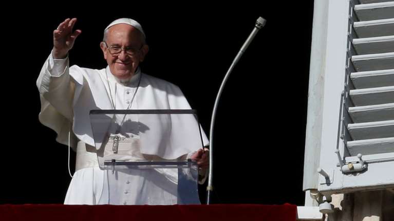 Η συμβολική τούρτα για τα γενέθλια του Πάπα Φραγκίσκου