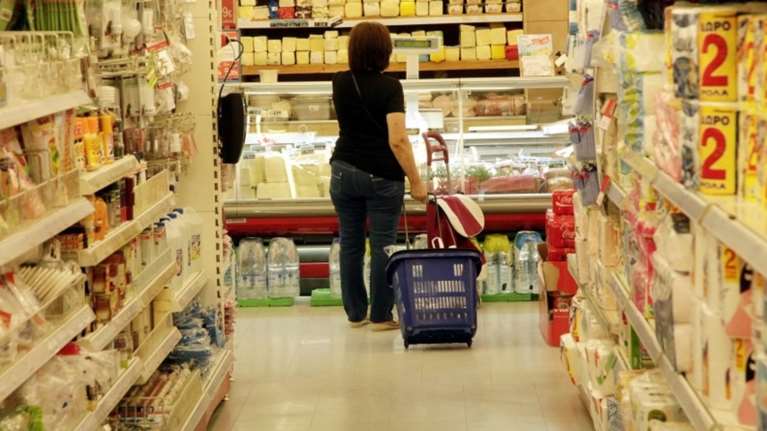 Ανησυχία στην αγορά για τα &quot;δηλητηριασμένα τρόφιμα&quot;-Ποια αποσύρονται