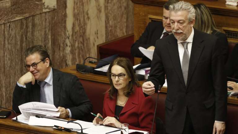 Βουλή: «Ναι» και από τους διαφωνούντες του ΣΥΡΙΖΑ στην τροπολογία