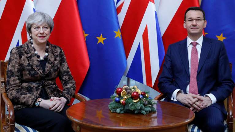 Πολωνία: Μεταφράστρια αποκάλεσε τη Tερέζα Μέι... «Madame Brexit»