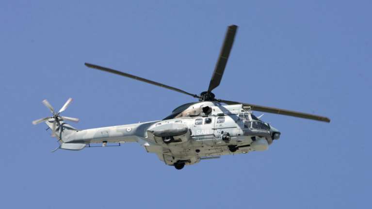 Επιχείρηση διάσωσης-θρίλερ για το πλήρωμα πλοίου που προσάραξε στη Μύκονο