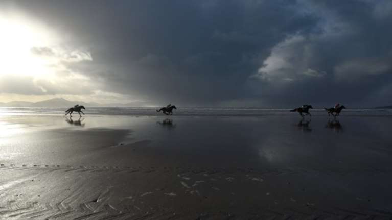 Στις ιπποδρομίες των Χριστουγέννων  Ballyheigue