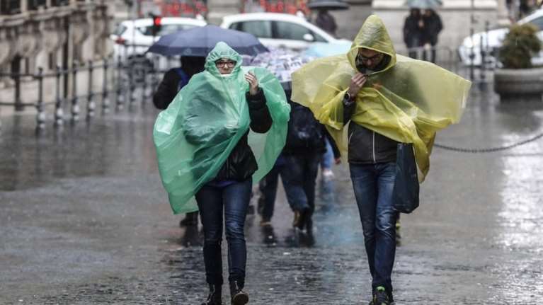 Κύμα σφοδρής κακοκαιρίας χτυπά την Ιταλία - Βίντεο