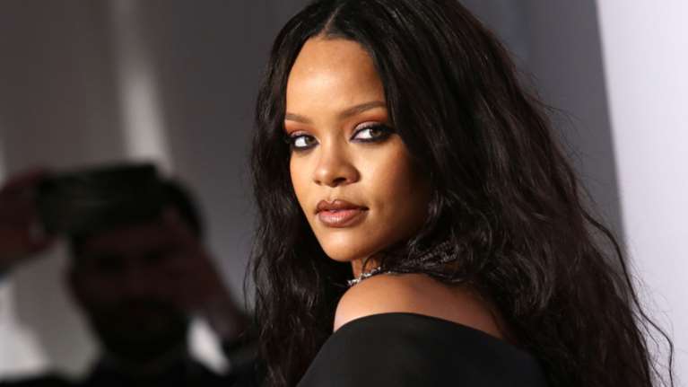 Μεγάλο σοκ για τη Rihanna: Σκότωσαν τον 21χρονο ξάδερφό της