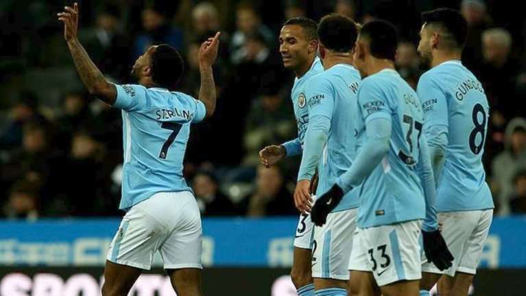 Η Μάντσεστερ Σίτι «καθάρισε» τον τίτλο από τα Χριστούγεννα