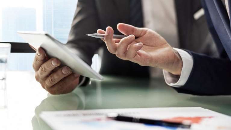 Από τις 14.400 αιτήσεις στον Εξωδικαστικό «έκλεισαν» οι 11 υποθέσεις