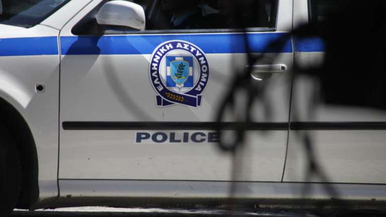 Θεσσαλονίκη: Αγριεμένος ληστής πιτσαρίας τραυμάτισε δύο άτομα