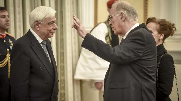 Λεβέντης σε Παυλόπουλο: Μην χρεωθείς το &quot;στίγμα&quot; με το Σκοπιανό