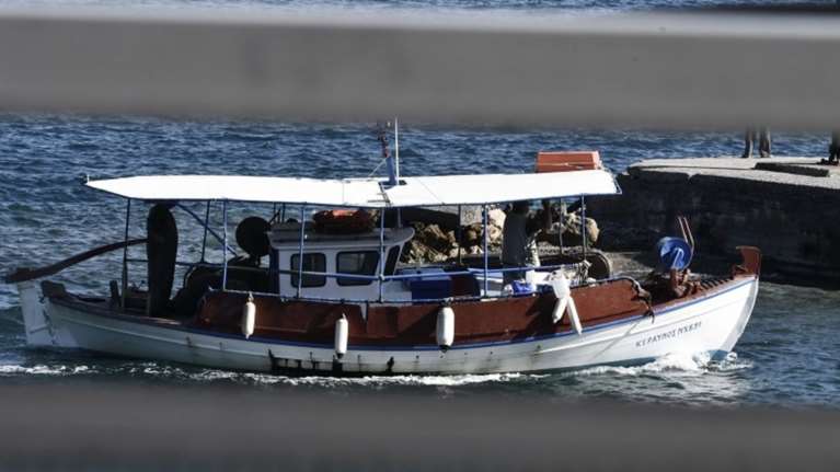 Διάψευση από την ΑΑΔΕ για δήθεν πρόστιμο σε ψαρά στη Σκόπελο