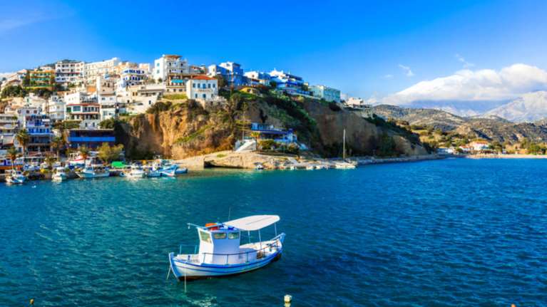 «Στο σφυρί» 40 μεγάλα ξενοδοχεία σε όλη την Ελλάδα το 2018