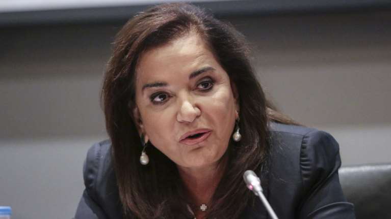 Ντόρα για Σκόπια: Ο Καμμένος είναι σε φάση μεγάλης κωλοτούμπας