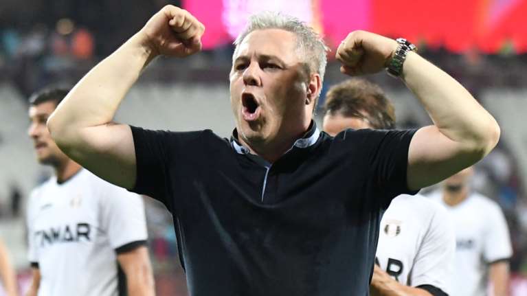 Τρελό γέλιο με τον κόουτς της Καϊσέρισπορ! (vid)