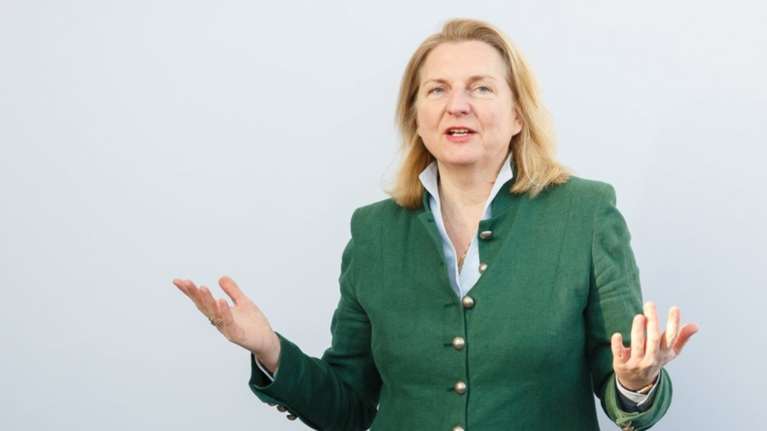 Αυστρία: Δεν τίθεται θέμα προσχώρησης στην «Ομάδα του Βίσεγκραντ»