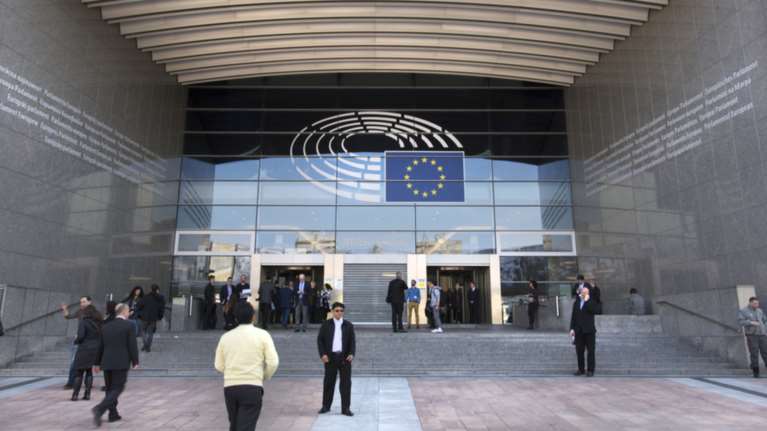 Ε.Ε: Τρύπα έως 15 δισ. μετά το 2020 λόγω Brexit, ποιος θα τα πληρώσει