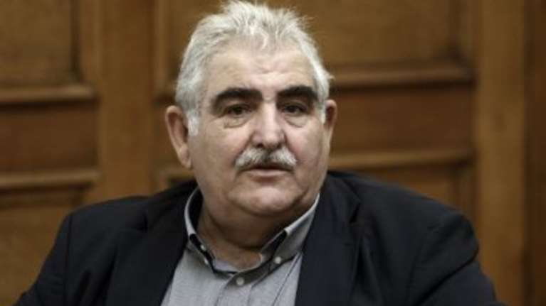 Βουλευτής του ΣΥΡΙΖΑ είπε στη Βουλή φασίστες τα μέλη του ΠΑΜΕ