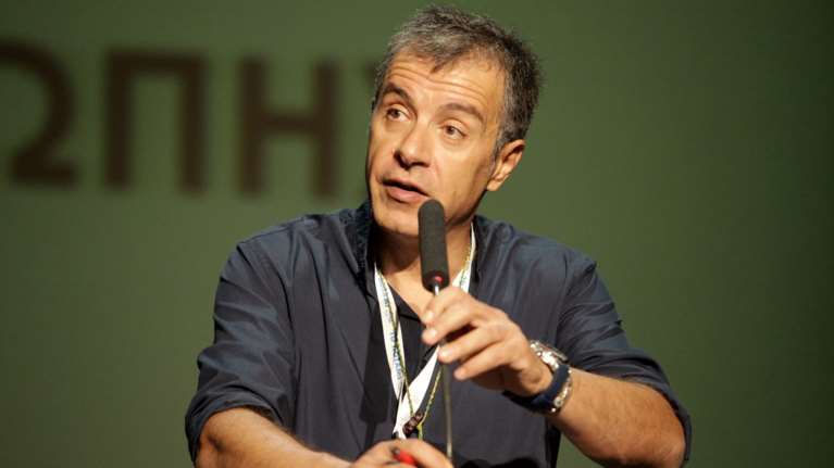 Θεοδωράκης: Δεν μπορούμε να πούμε «όχι» στο άρθρο για απεργίες