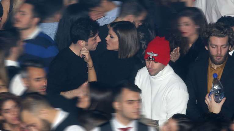 Μαίρη Συνατσάκη: Τρυφερά στιγμιότυπα σε βραδινή έξοδο με τον σύντροφό της