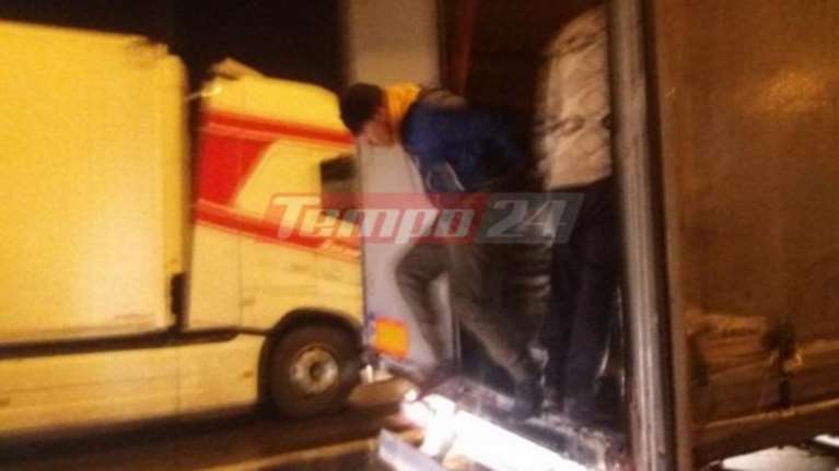 Χάος στο λιμάνι της Πάτρας: Μετανάστες μπουκάρουν σε νταλίκες [βίντεο]