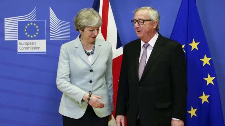 «Θα φύγουμε σίγουρα» η απάντηση  Μέι προς Βρυξέλλες για το Brexit