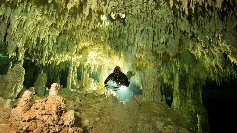 Βρέθηκε το μεγαλύτερο υποβρύχιο σύστημα σπηλαίων του κόσμου