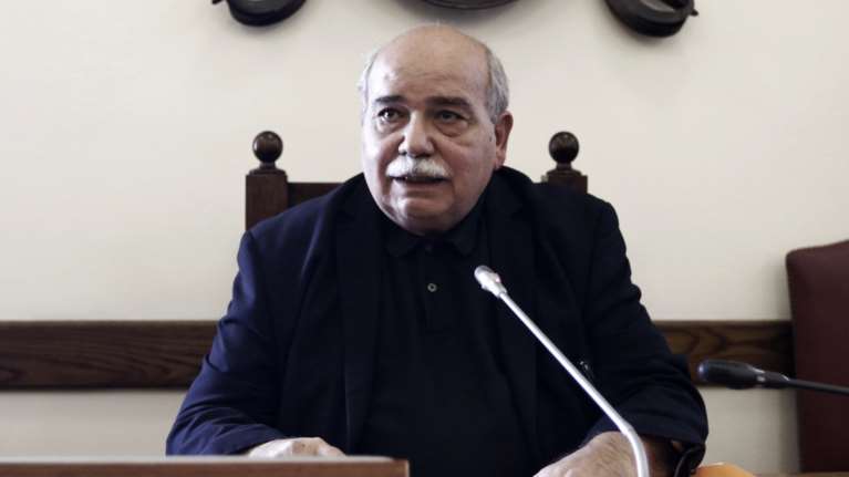 «Αδειάζει» Καμμένο ο Βούτσης: Όχι σε δημοψήφισμα για τα Σκόπια