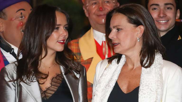 Αυτή είναι η κούκλα 23χρονη κόρη της Στεφανί του Μονακό [Εικόνες]