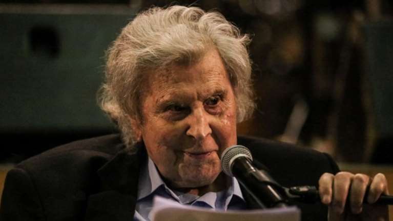 O Mίκης αποκαλύπτει άγνωστες πτυχές του Σκοπιανού από το '91