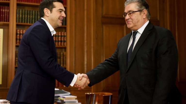 Κουτσούμπας σε Τσίπρα: «Κάλλιο αργά παρά ποτέ»