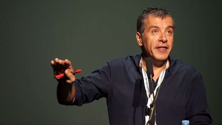 Θεοδωράκης: Δεν υπάρχουν πρόθυμοι να αντικαταστήσουν τον Καμμένο