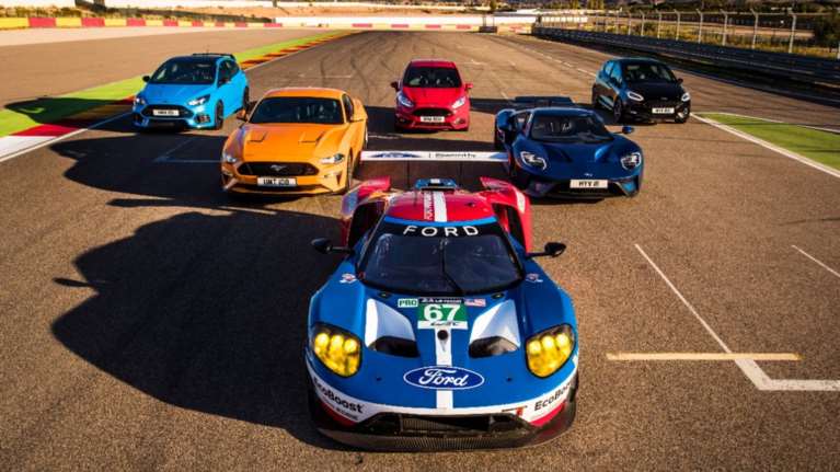 Οκτώ Ford &amp; Οκτώ Oδηγοί Αγώνων Ford GT αναμετρώνται στην πίστα!