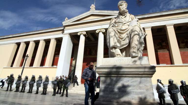 Κόντρα κυβέρνησης-ΝΔ για άσυλο και ανομία στα πανεπιστήμια