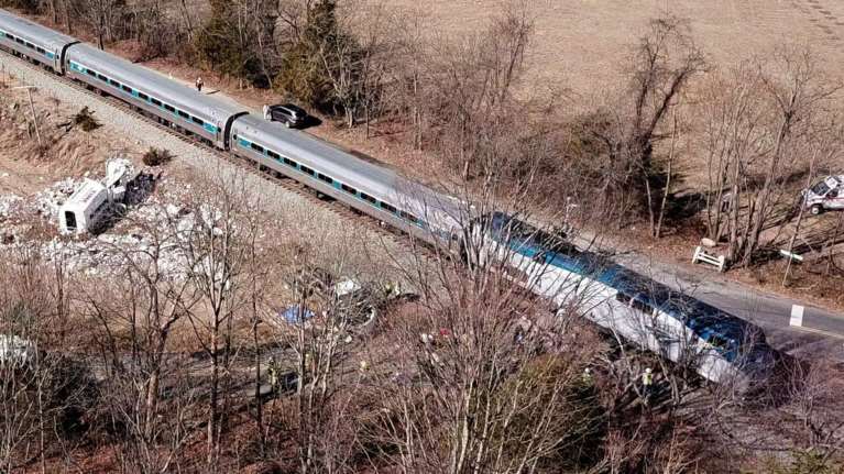 ΗΠΑ: Σύγκρουση τρένου με απορριμματοφόρο -Ενας νεκρός