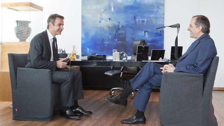 Εντονο παρασκήνιο για τη συνάντηση Μητσοτάκη-Σαμαρά στην Καλαμάτα