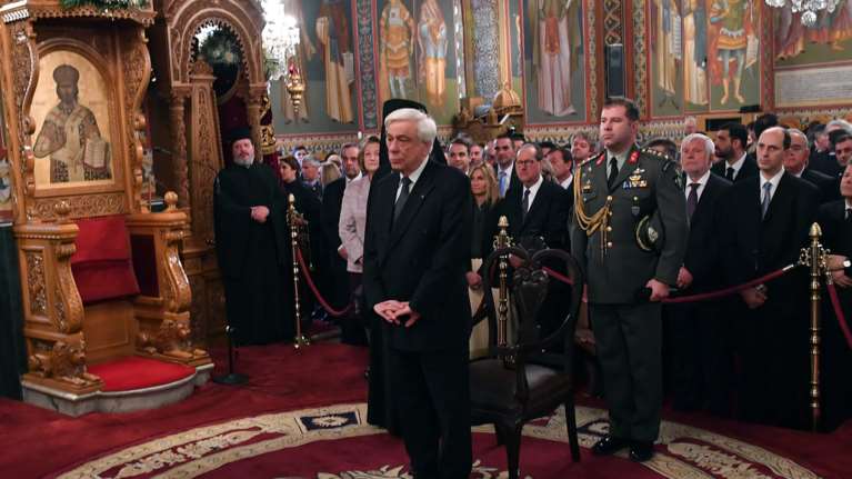 Καμπανάκι ΠτΔ: Υπό όρους διχασμού θρηνήσαμε ακόμη και τον εθνικό κορμό