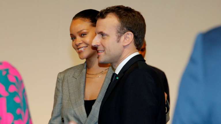 Μακρόν-Ριάνα ενωμένοι με στόχο την προώθηση της εκπαίδευσης