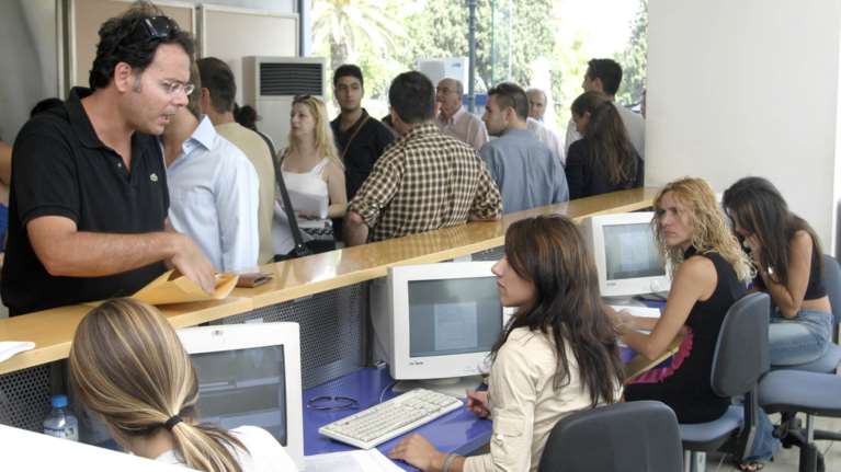 ΟΟΣΑ: Έλληνες οι πιο σκληρά εργαζόμενοι σε όλη την Ευρώπη